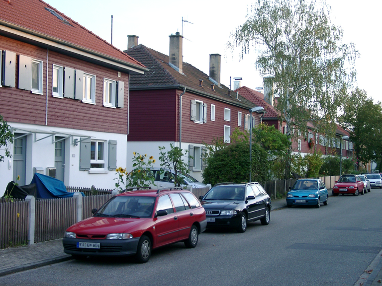 Lohfeldsiedlung Karlsruhe, Umbau - Modernisierung - Erweiterung - energetische Sanierung, 2004-2006, Karlsruhe, Bild 8 von 8